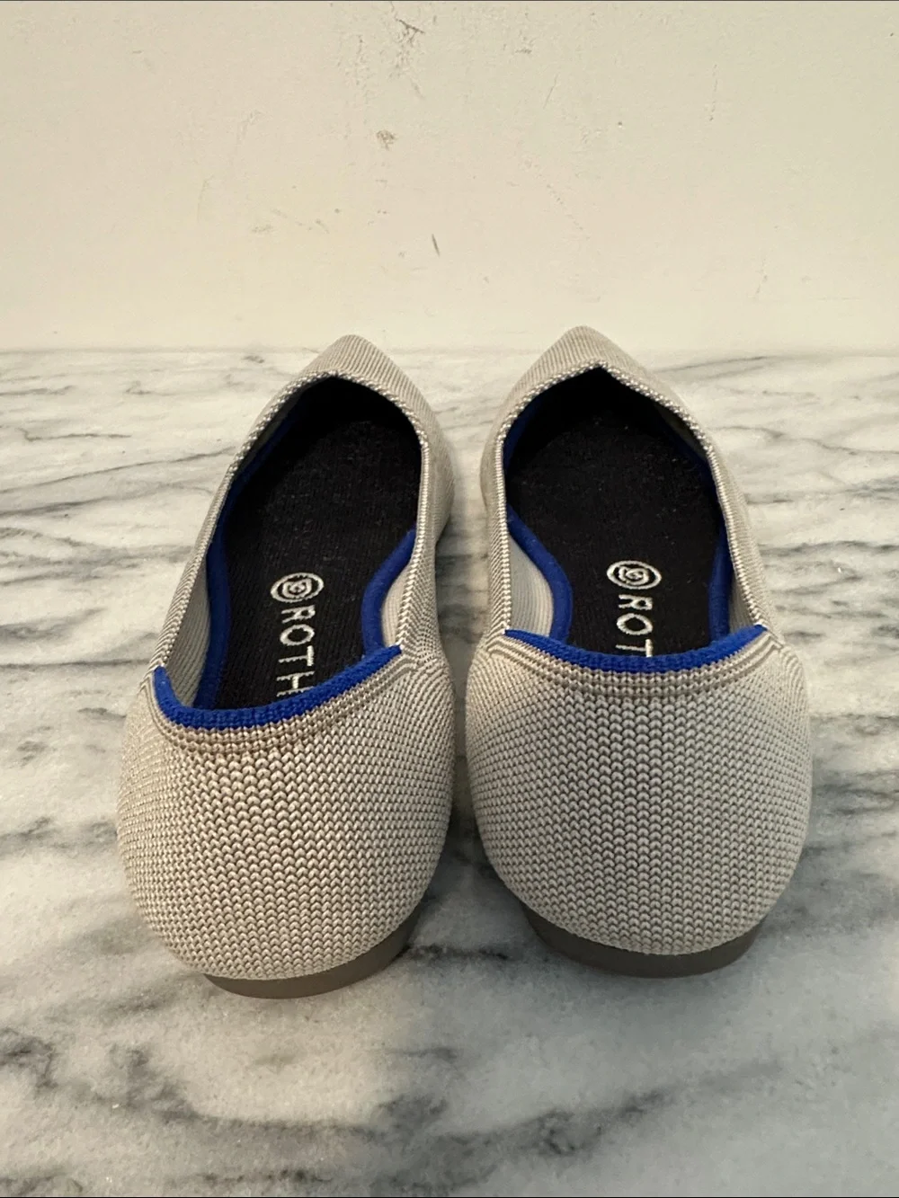Rothy's Pointed Knit Flats in Light Gray with Blue Trim women’s sz 8.5